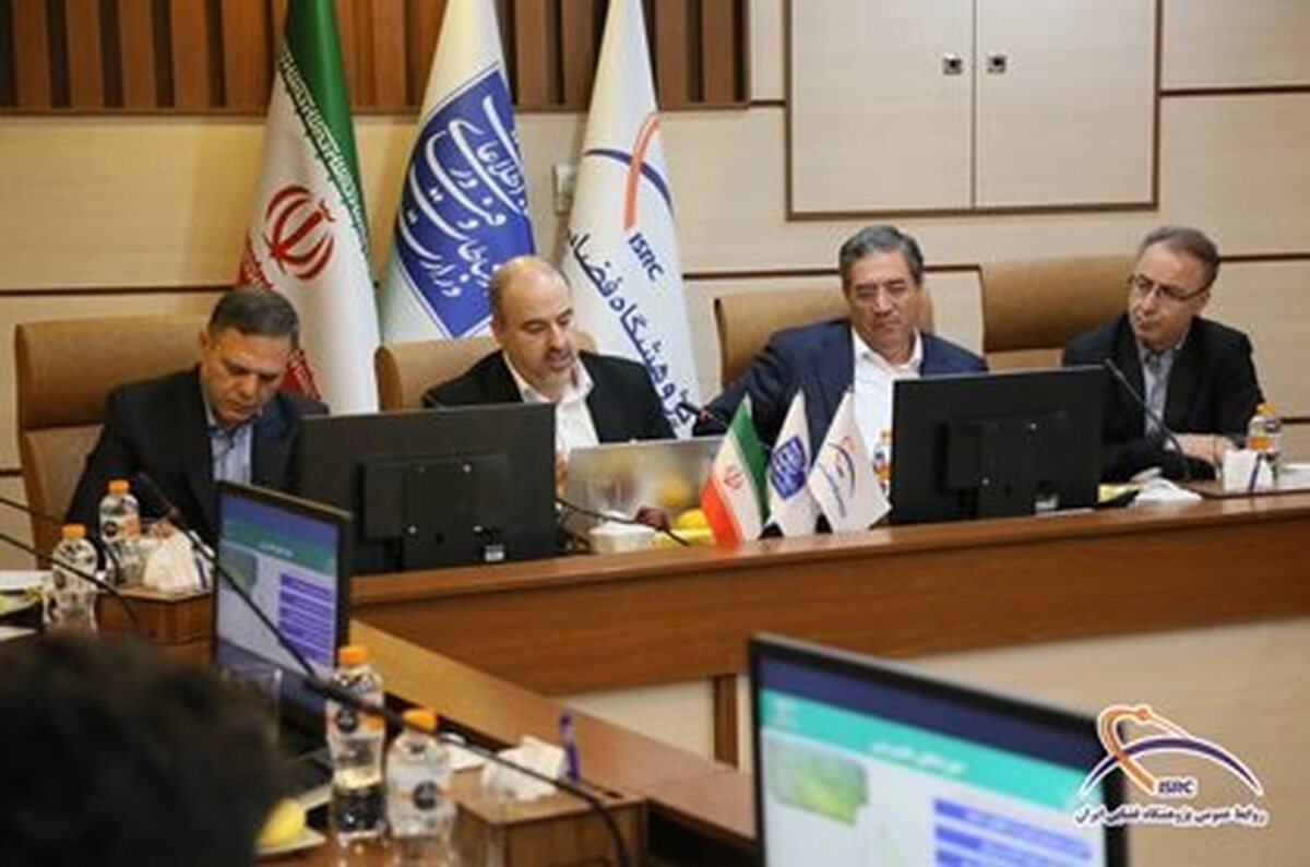 بازدید استانداران آذربایجان غربی و زنجان از پژوهشگاه فضایی ایران با هدف بهره‌گیری از فناوری‌های فضاپایه در مدیریت استان‌ها