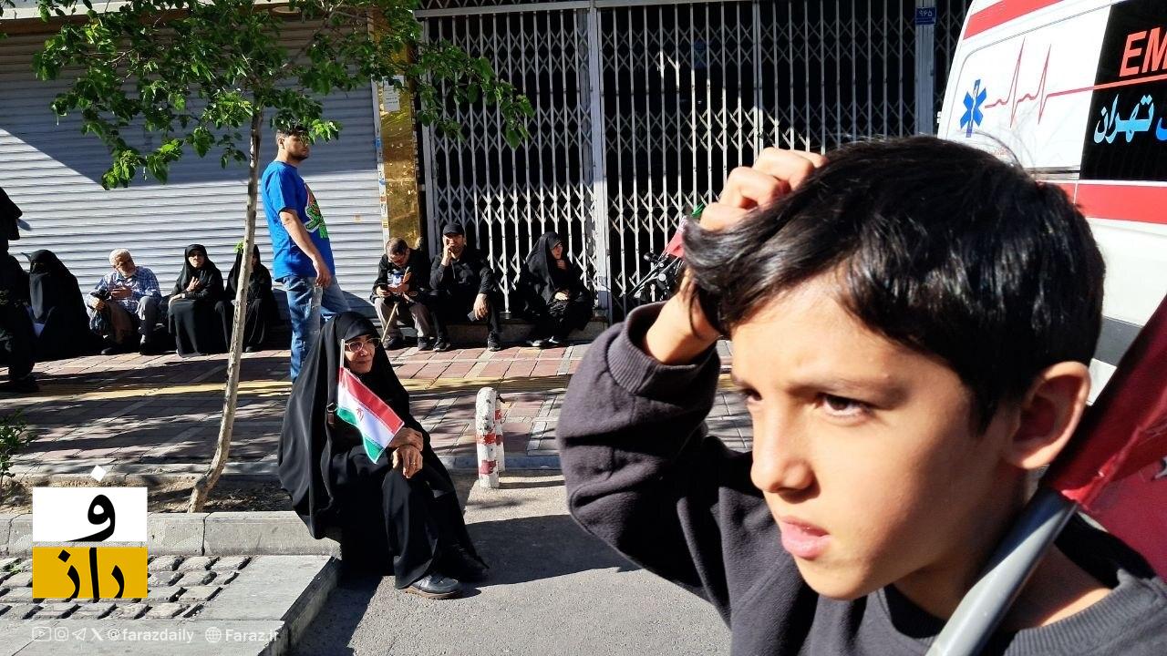 گزارش تصویری از مراسم اربعین رهبر شهید گزارش تصویری از مراسم اربعین رهبر شهید
