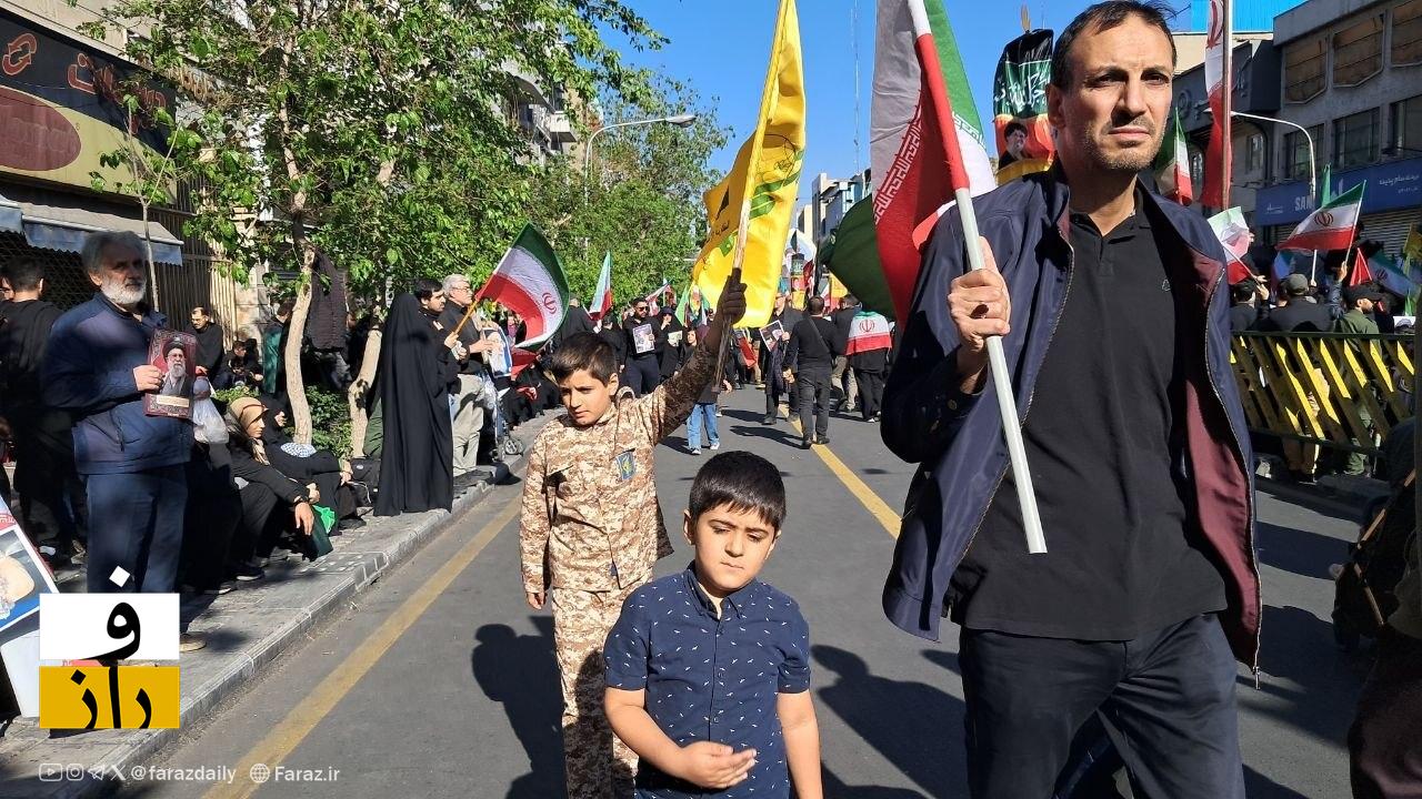 گزارش تصویری از مراسم اربعین رهبر شهید گزارش تصویری از مراسم اربعین رهبر شهید