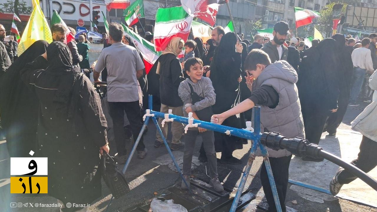 گزارش تصویری از مراسم اربعین رهبر شهید گزارش تصویری از مراسم اربعین رهبر شهید