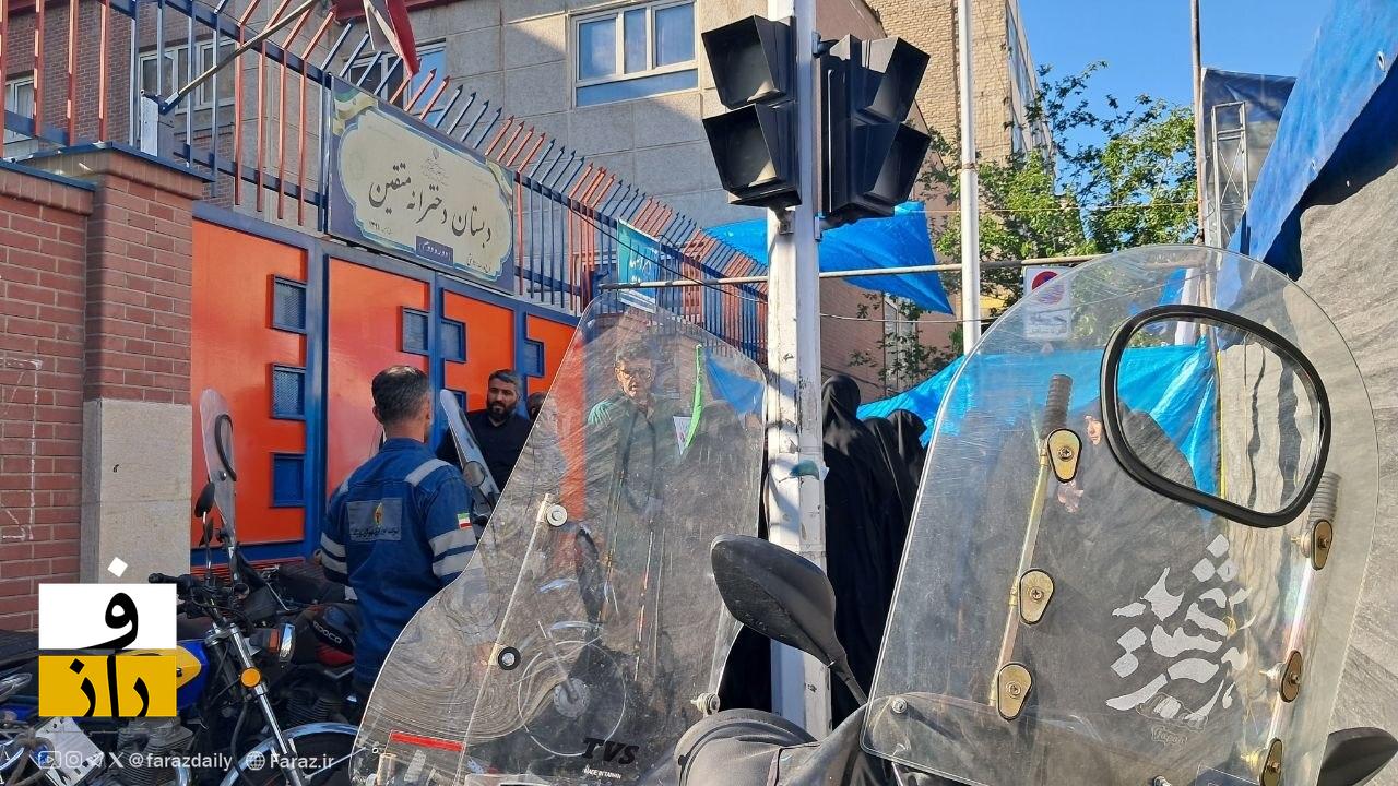 گزارش تصویری از مراسم اربعین رهبر شهید گزارش تصویری از مراسم اربعین رهبر شهید