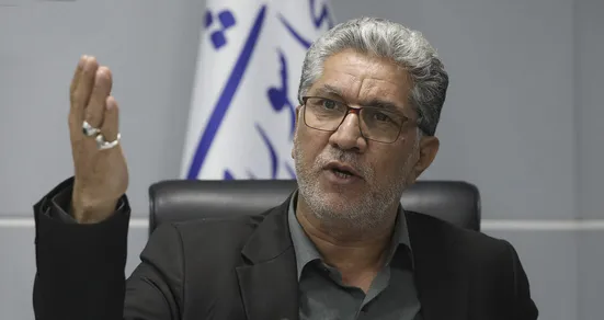 حقوق و مزایای مدیران پتروشیمی‌ها را شفاف کنید!