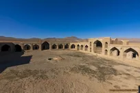 این کاروانسراها به فروش می‌رسند!