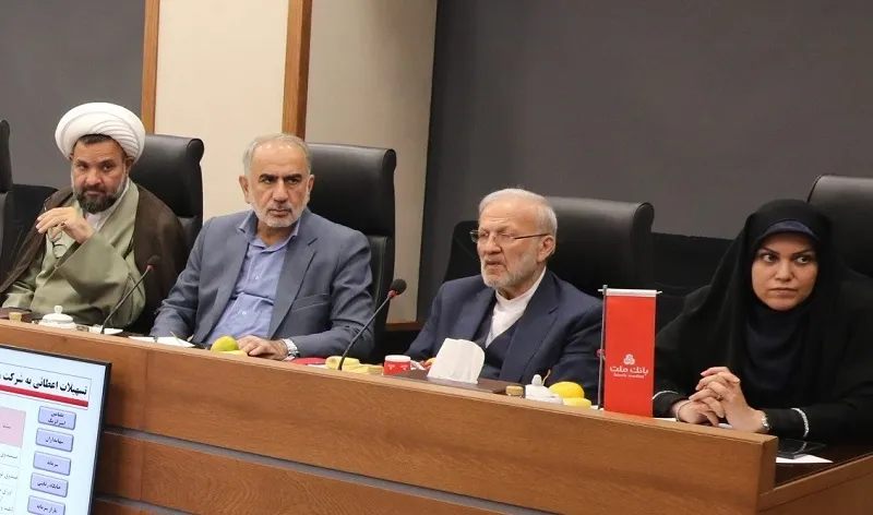 نشست اعضای كمیسیون اقتصادی مجلس با مدیرعامل و اعضای هیات مدیره بانك ملت برگزار شد/ تاكید بر نقش و تاثیرگذاری بانك ملت در تامین مالی اقتصاد كشور