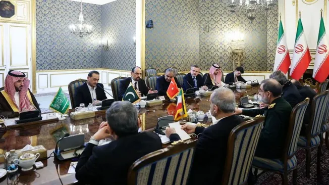 نشست چهار جانبه تهران دستاورد داشت؟!