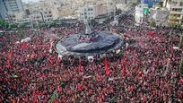 پیکر رهبر پیشین ایران؛ تشییع باشکوه در تهران در میانه مراسم چند روزه
